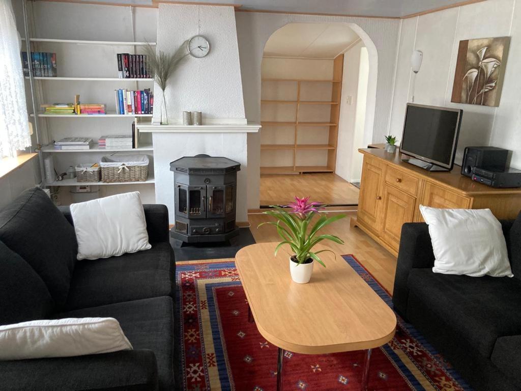 Villa Schwone Diekhuusje - Vakantiewoning Aan De Noordzeekust à Schoondijke Extérieur photo