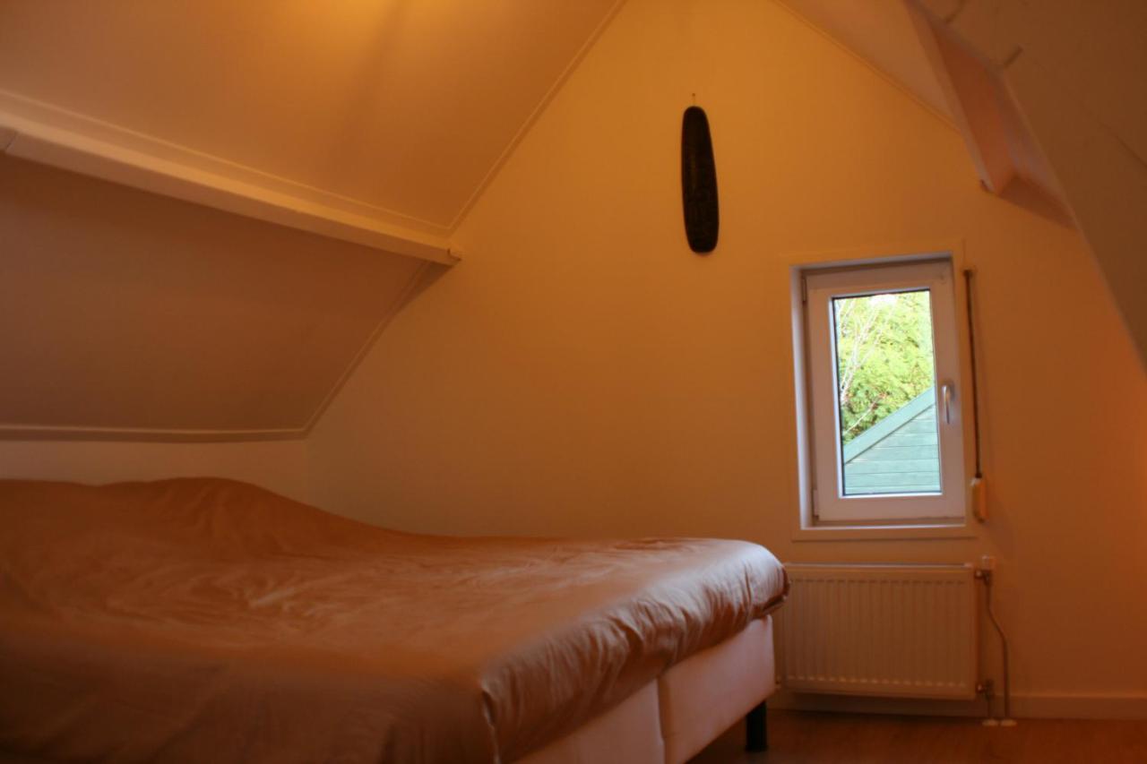 Villa Schwone Diekhuusje - Vakantiewoning Aan De Noordzeekust à Schoondijke Extérieur photo